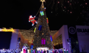 La BUAP Ilumina el CCU con el Encendido del Árbol de Navidad e Invita a Donar Juguetes