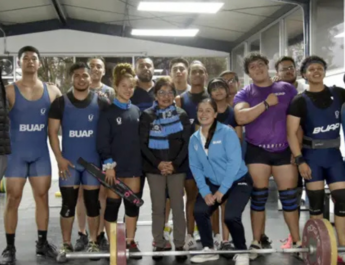 BUAP inaugura gimnasio exclusivo para halterofilia y celebra logros de su selección