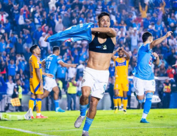 CRUZ AZUL EMPATA CONTRA TIGRES