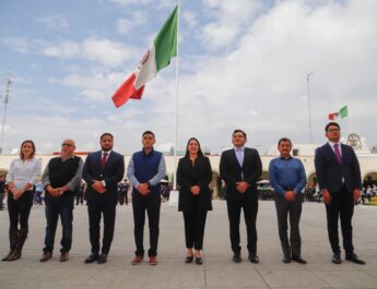 Tonantzin Fernández encabezó la ceremonia conmemorativa al 114 aniversario de la Revolución Mexicana