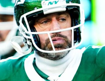 RODGERS, PASADOR DE LOS JETS, ANUNCIÓ SU RETIRO DESPUES DE 20 AÑOS EN LA NFL